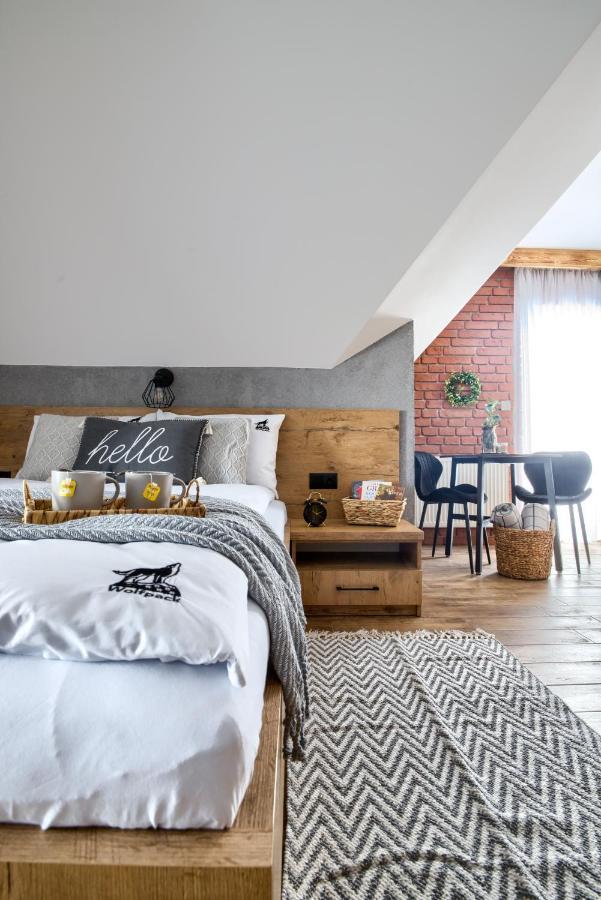 Wolfpack Guest House Bialka Tatrzanska Exterior photo